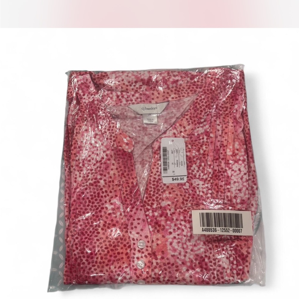 CJ Banks Womens 2X Pink White Dot Print Pintuck Split Neck 3/4 Sleeve Blouse NEW - Picture 2 of 8